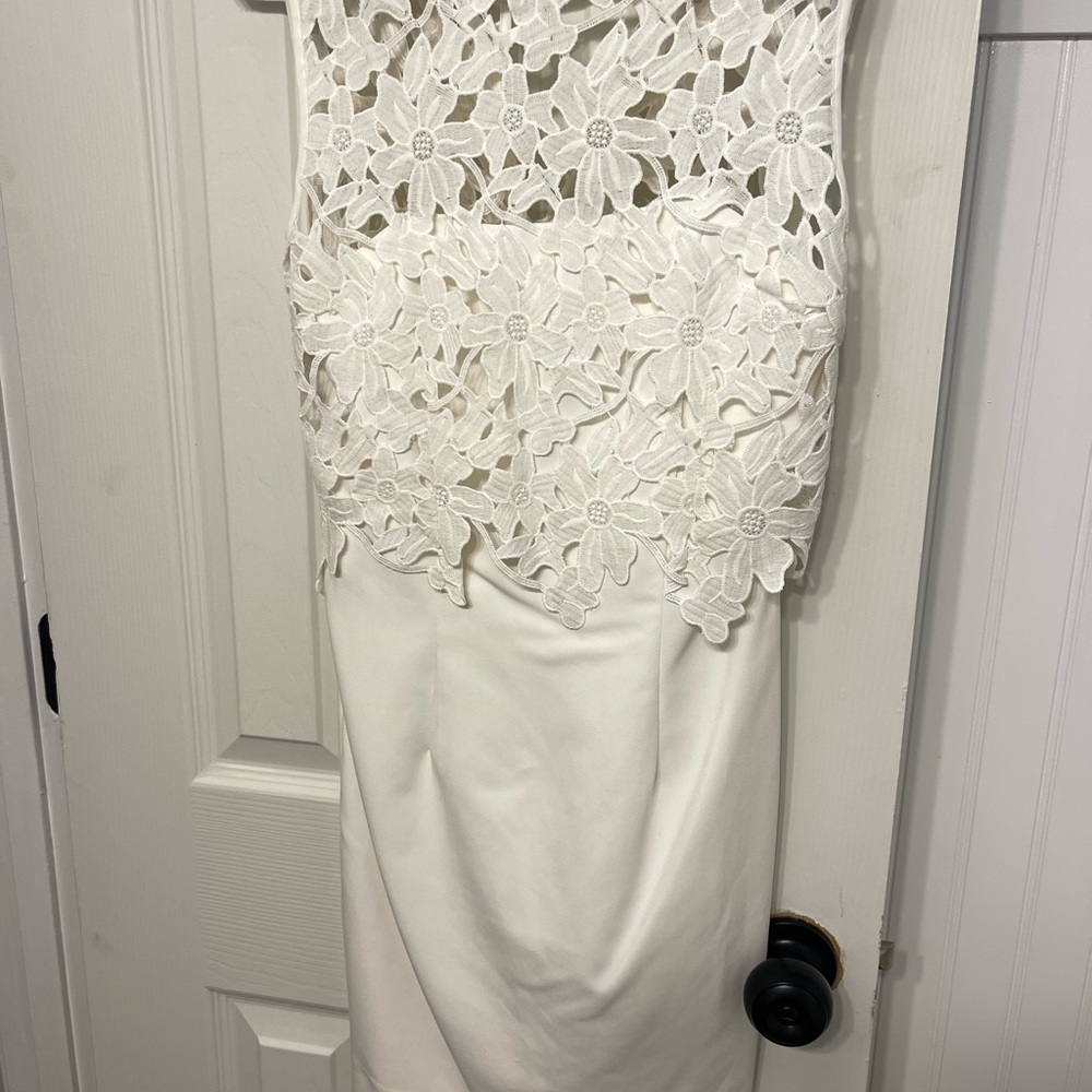 Forever 21 White Sleeveless Mock Neck Sheath Dress